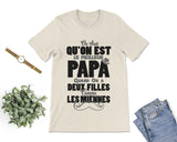 Lebonshirt® T-shirt Premium Homme Coton Bio - On Est Le Meilleur Papa Quand On A Deux Filles Comme Les Miennes - L010122S02 Naturel