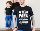 Lebonshirt® T-shirt Premium Homme Coton Bio - On Est Le Meilleur Papa Quand On A Deux Filles Comme Les Miennes - L010122S02